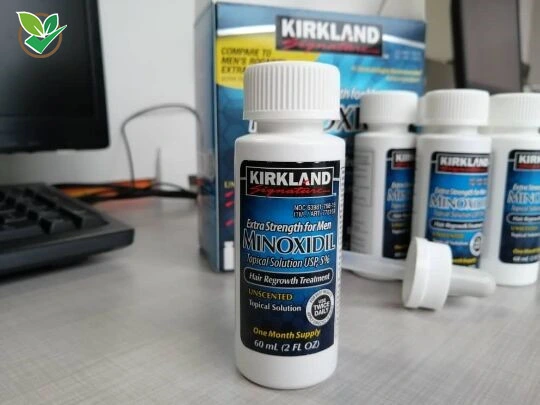 Kirkland Minoxidil 5% trattamento extra forte per la ricrescita della perdita dei capelli da 6 mesi per uomo, 12 FL Oz (confezione da 6)